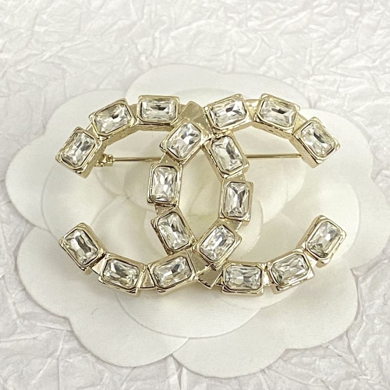 Ch*el brooches